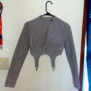 Long sleeve crop top with clip for design silver